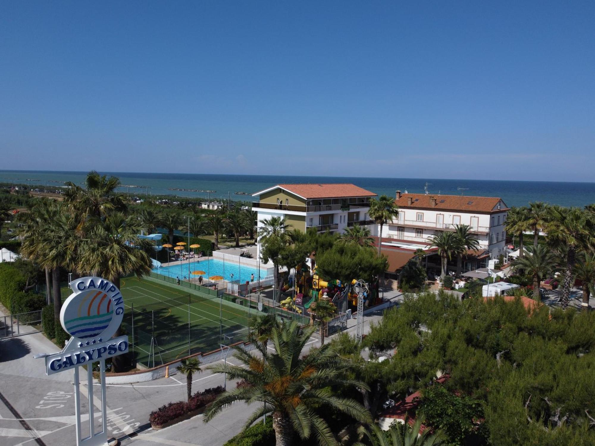 Camping Villaggio Calypso Купра Маритима Екстериор снимка
